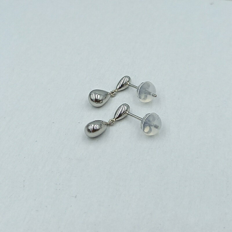 【ふるさと納税】＜ 甲府ジュエリー ＞ ピアス ジュエリー アクセサリー プラチナ ペア 両耳用 おしゃれ 保証書付き ジュエリーケース付き ギフトバック付 k102-058 サムネイル2