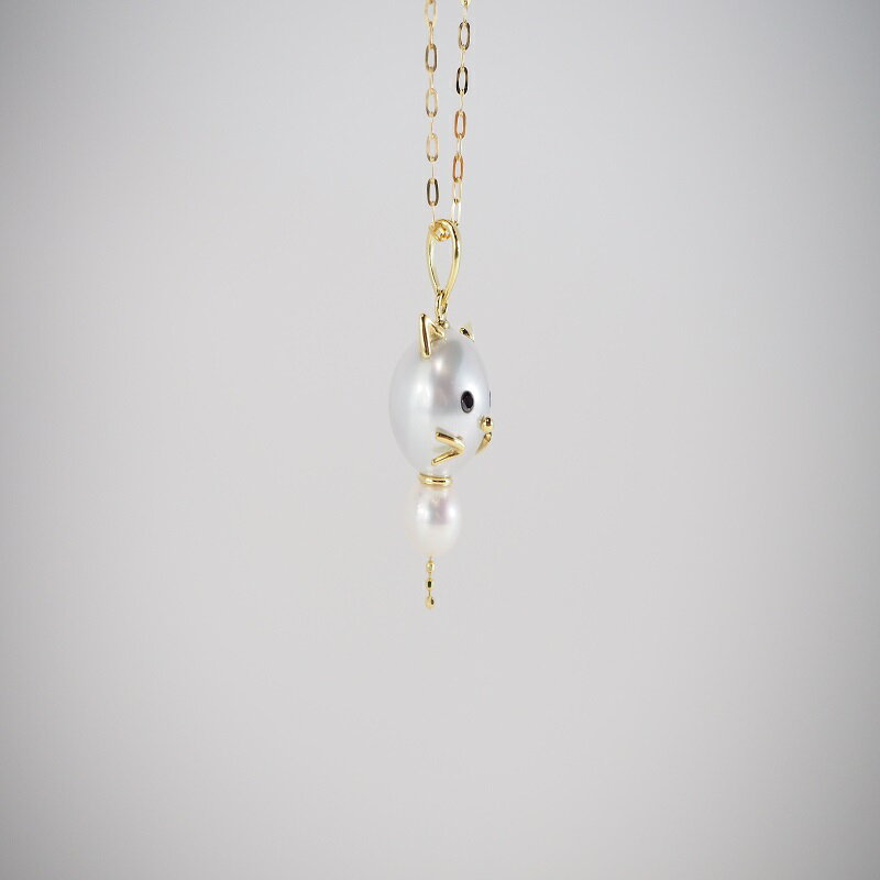 【ふるさと納税】＜ 甲府ジュエリー ＞ ペンダント ネックレス ジュエリー アクセサリー レディース K18 あこや真珠 南洋真珠 ねこ アニマル 誕生石 ブラックダイヤモンド 6月生 ジュエリーケース付 保証書付 k111-002 サムネイル2