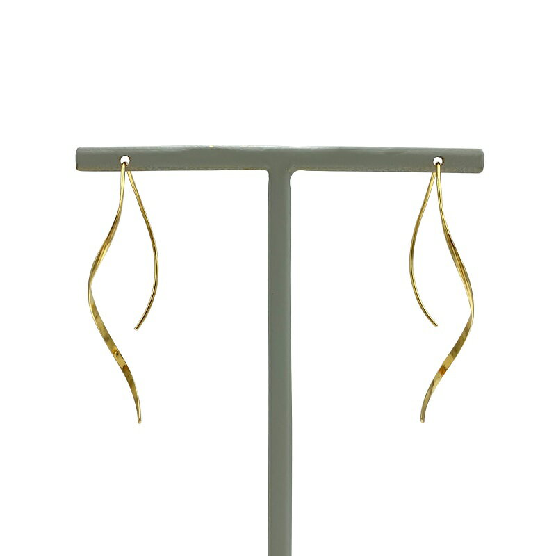 【ふるさと納税】＜ 甲府ジュエリー ＞ ピアス ジュエリー アクセサリー レディース K18 イエローゴールド ウェーブアメリカンピアス ギフト プレゼント 保存用巾着付 鑑別書付 保証書付 k115-015 サムネイル3