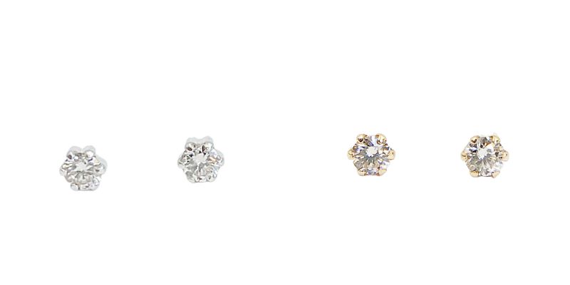 【ふるさと納税】＜ 甲府ジュエリー ＞ ダイヤ ピアス ジュエリー レディース アクセサリー ダイヤモンド K10 YG WG 選べる 地金 2種 シンプル 一粒ダイヤ ギフト プレゼント ジュエリケース付 鑑別書付 保証書付 k131-074 サムネイル3
