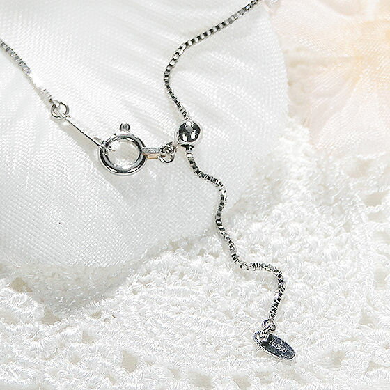 【ふるさと納税】＜ 甲府ジュエリー ＞ ネックレス ペンダント ダイヤモンド ジュエリー アクセサリー レディース マーキス バケットカット 1.00ctup 1.00カラット以上 プラチナ PT900 PT850 ギフト プレゼント ケース付 バッグ付 鑑別書付 保証書付 k137-028 サムネイル3