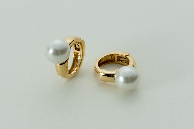 【ふるさと納税】＜ 甲府ジュエリー ＞ イヤリング ピアス ジュエリー レディース アクセサリー K18 YG 18金 イエローゴールド アコヤ真珠 8ミリ イヤーカフ ギフト プレゼント ジュエリーケース付 保証書付 k181-021 サムネイル2