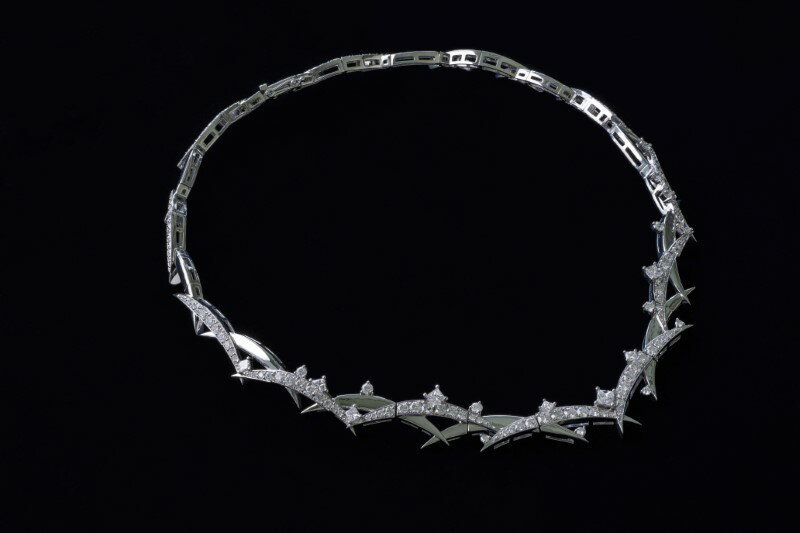 【ふるさと納税】＜ 甲府ジュエリー ＞ ペンダント ネックレス ジュエリー レディース アクセサリー ダイヤモンド 6.5ct プラチナ 露芝紋 モチーフ ギフト プレゼント ジュエリーケース付 保証書付 k239-024 サムネイル3