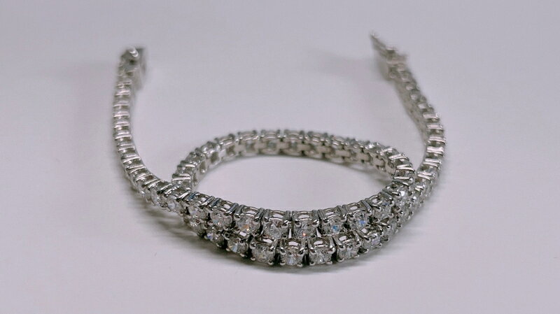 【ふるさと納税】＜ 甲府ジュエリー ＞ ブレスレット ジュエリー レディース アクセサリー 天然 ダイヤモンド 3.0ctup テニスブレスレット プラチナ PT900 ギフト プレゼント ジュエリーケース付 鑑別書付 保証書付 k173-013 サムネイル3