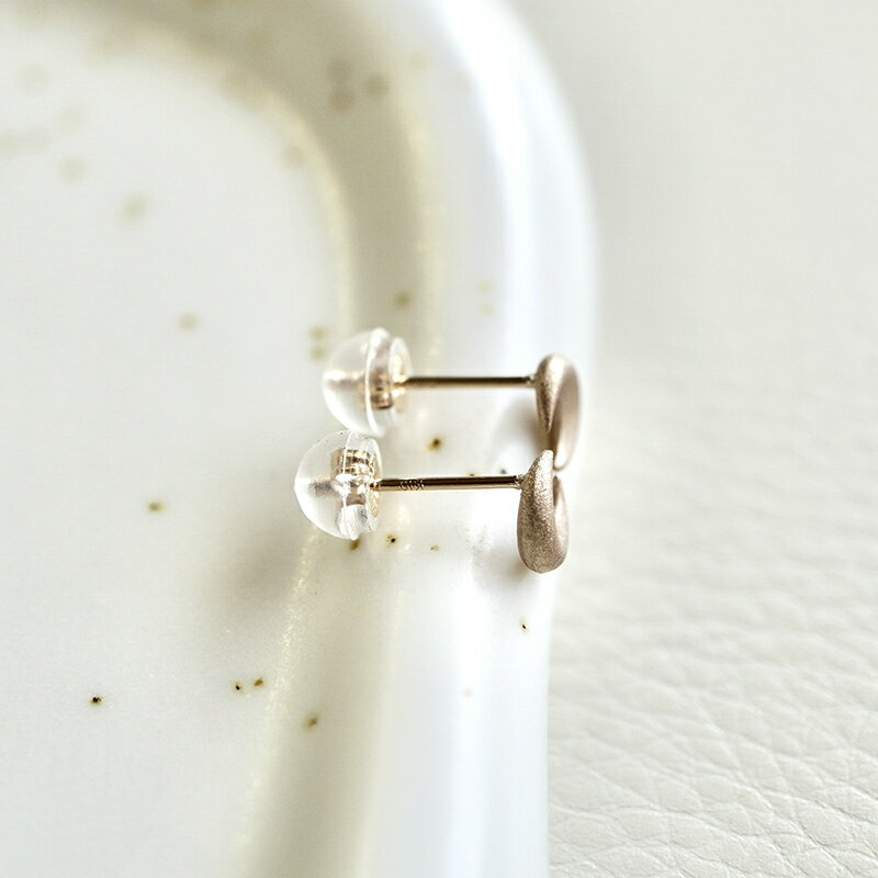 【ふるさと納税】＜ 甲府ジュエリー ＞ ピアス ジュエリー レディース アクセサリー ムーン 月 K10 イエローゴールド 艶消し マット仕上げ シンプルモダン ギフト プレゼント ジュエリーケース付 保証書付 k247-015 サムネイル3