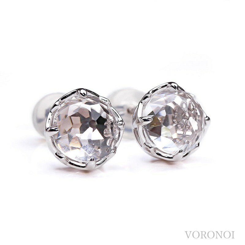 【ふるさと納税】＜ 甲府ジュエリー ＞ ピアス レディース ジュエリー アクセサリー K10WG ホワイトゴールド クリアクォーツ フラワーカット VORONOI ギフト プレゼント ジュエリーケース付 保証書付 k246-005 サムネイル2