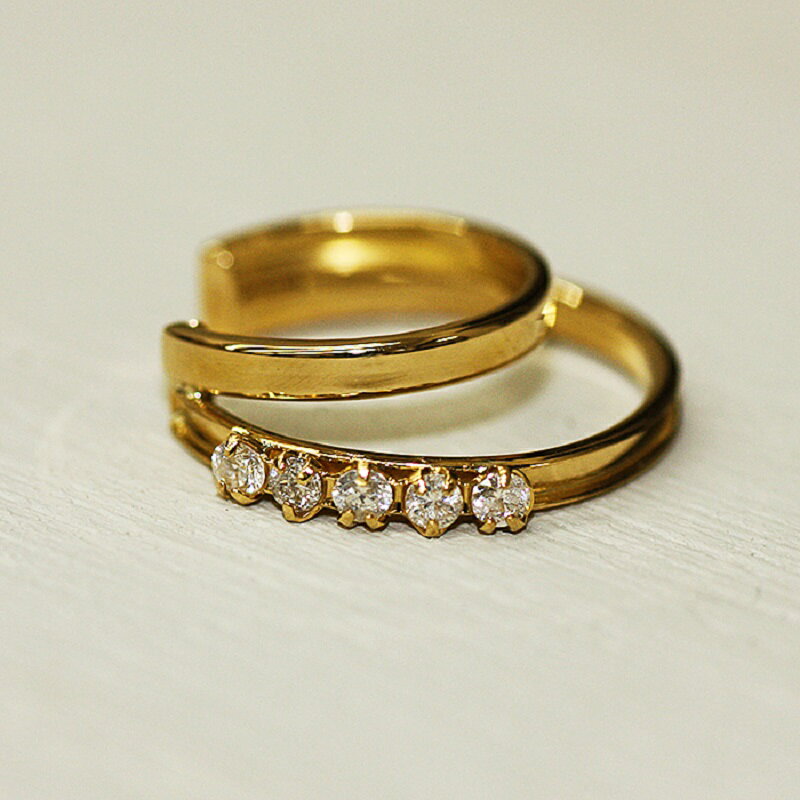 【ふるさと納税】＜ 甲府ジュエリー ＞ イヤーカフ ジュエリー レディース アクセサリー ダイヤモンド 0.07ct K18 YG イエローゴールド 片耳分 ギフト プレゼント ジュエリーケース付 保証書付 k248-010 サムネイル2