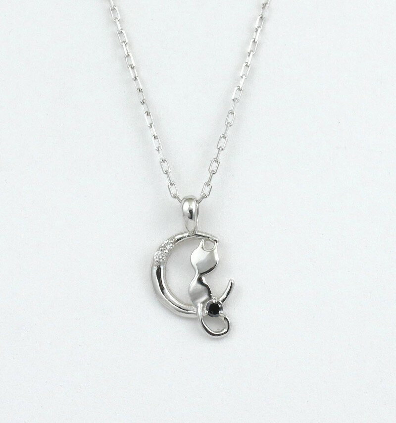 【ふるさと納税】＜ 甲府ジュエリー ＞ ペンダント ネックレス ジュエリー レディース アクセサリー ダイヤモンド 計0.02ct K18 ホワイトゴールド 小豆チェーン 猫 デザイン ギフト プレゼント ジュエリーケース付 保証書付 k256-003 サムネイル2