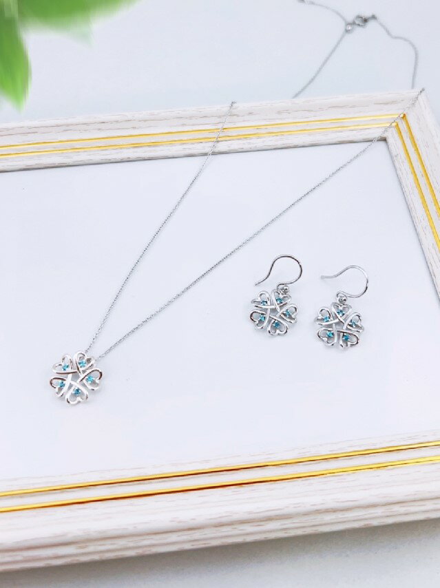 【ふるさと納税】＜ 甲府ジュエリー ＞ ネックレス ペンダント ジュエリー レディース アクセサリー ブルートパーズ 5石 シルバー ジュリ Zuri シンプル ギフト プレゼント ジュエリーケース付 保証書付 k282-003 サムネイル3