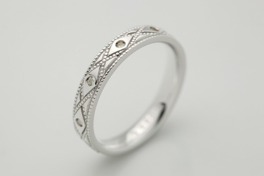 【ふるさと納税】＜ 甲府ジュエリー ＞ リング 指輪 ジュエリー レディース アクセサリー ダイヤモンド 天然 0.05ct プラチナ プラチナ950 Pt950 ミル打ち 手作り ギフト プレゼント ケース付 鑑別書付 保証書付 k290-029 サムネイル2