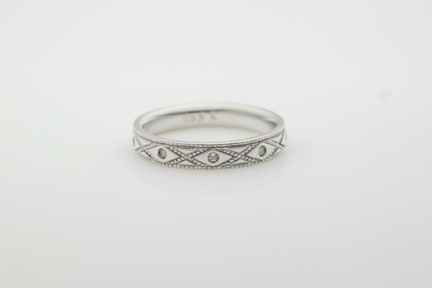 【ふるさと納税】＜ 甲府ジュエリー ＞ リング 指輪 ジュエリー レディース アクセサリー ダイヤモンド 天然 0.05ct プラチナ プラチナ950 Pt950 ミル打ち 手作り ギフト プレゼント ケース付 鑑別書付 保証書付 k290-029 サムネイル3