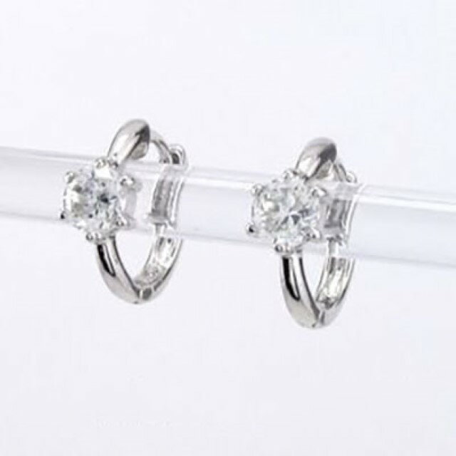 【ふるさと納税】 ピアス ジュエリー レディース アクセサリー 天然ダイヤモンド 計0.5ct 2ピース 選べる地金 K18 ホワイトゴールド イエローゴールド ピンクゴールド 大粒 フープピアス シンプル ワンタッチ式 ギフト プレゼント ジュエリーケース付 保証書付 k186-021 サムネイル3