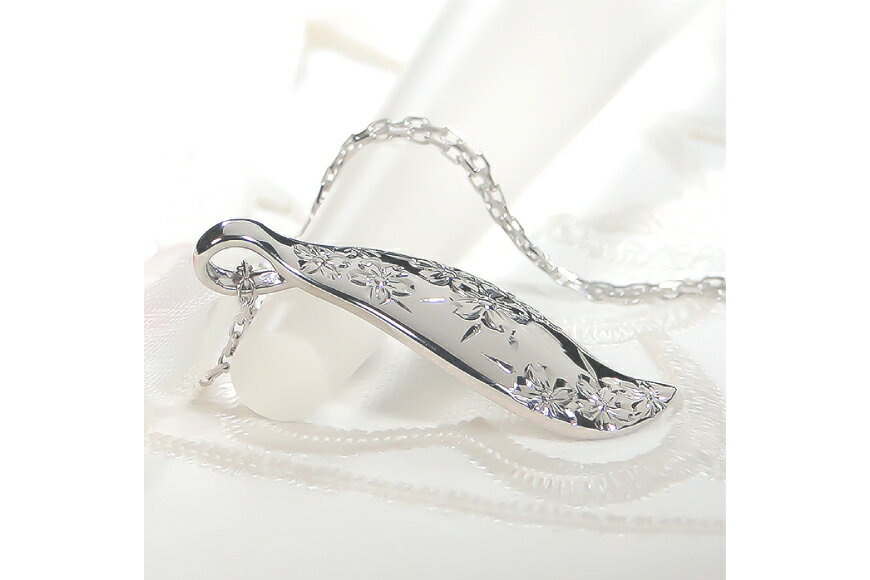 【ふるさと納税】 桜彫刻 ネックレス プラチナ PT900 【f118-pt】 [オーダーメイドジュエリーメイ 山梨県 韮崎市 20745082] ジュエリー アクセサリー 桜 リーフモチーフ 手彫り 和柄 花模様 ペンダント サムネイル3