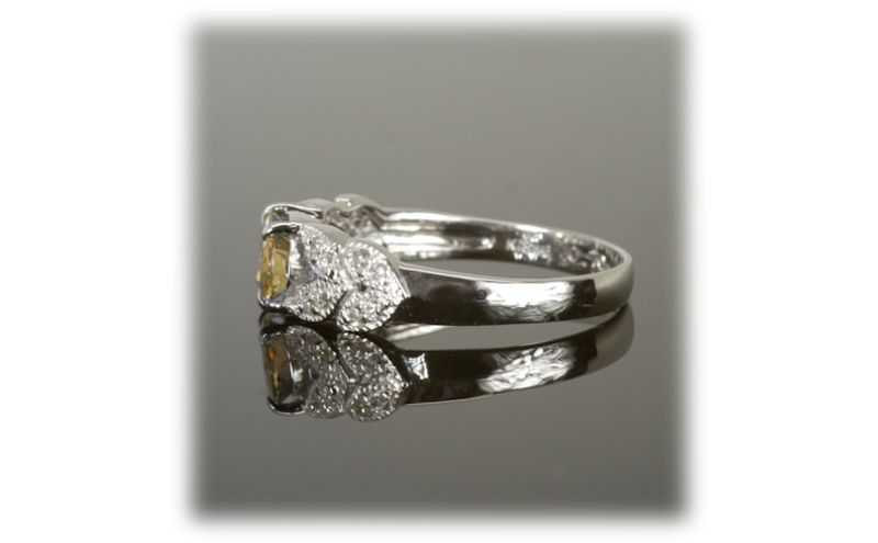 【ふるさと納税】インペリアルトパーズ リング 0.7ct 0.7カラット K18 18金 ホワイトゴールド （13387） [山梨 指輪 リング トパーズ ホワイトゴールド ゴールド ジュエリー ダイヤモンド ] 山梨県 甲斐市 BR-36 サムネイル3