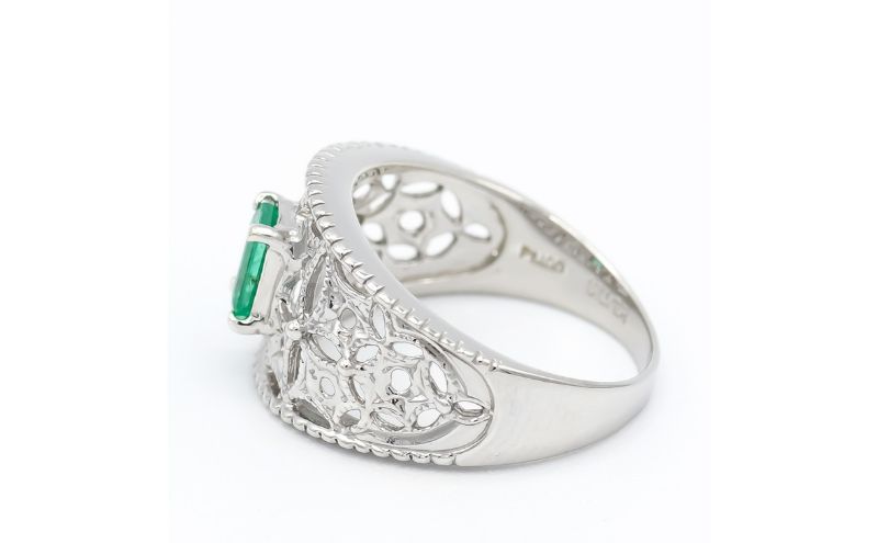 【ふるさと納税】エメラルド リング 0.5ct 0.5カラット PT100 プラチナ100 Ag900（14440） [山梨 指輪 リング エメラルド プラチナ ジュエリー] 山梨県 甲斐市 BR-22 サムネイル3
