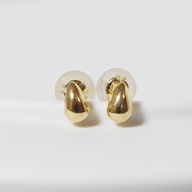 【ふるさと納税】K18 しずく 小 ピアス 山梨 K18 18金 ピアス シンプル シンプルピアス イエローゴールド ホワイトゴールド ピンクゴールド ジュエリー アクセサリー 山梨県 甲斐市 BQ-40 サムネイル3