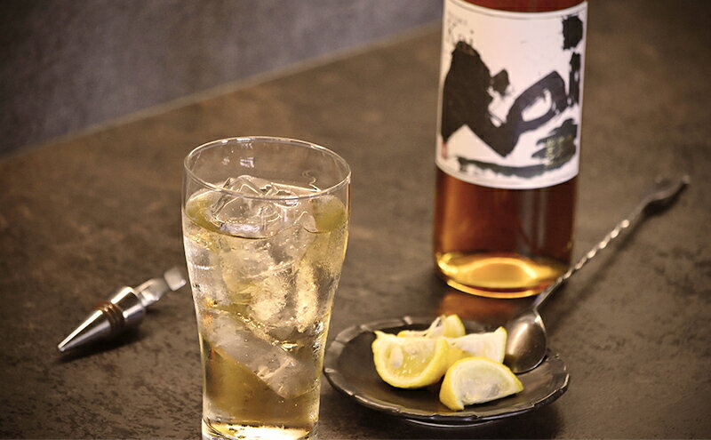 【ふるさと納税】山々を超え、時を越え、龍王源水の豊かなミネラルが紡ぐ一杯 ウイスキー【Kai】700ml 1本～12本 お酒 酒 ウィスキー ハイボール Kai カイ 甲斐 山梨県 甲斐市 AD-271 サムネイル3