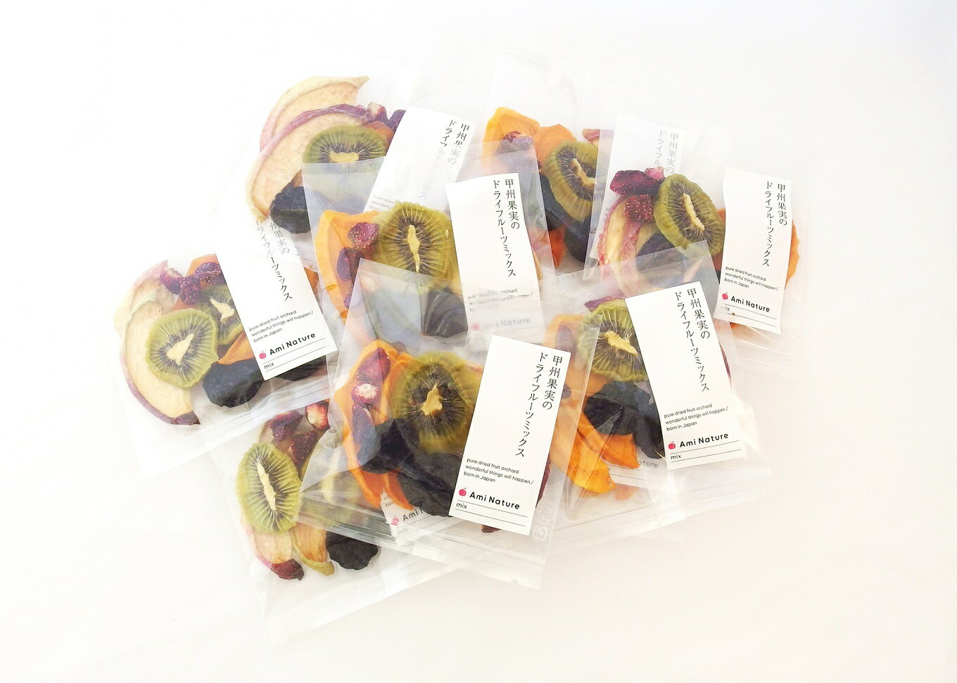 【ふるさと納税】国産果実のピュアドライフルーツ詰合せ 10袋 ふるさと納税 ドライフルーツ 笛吹市 果物 フルーツ 桃 もも 葡萄 ブドウ ぶどう 柿 キウイ 苺 イチゴ いちご 詰め合わせ 送料無料 065-009 サムネイル2