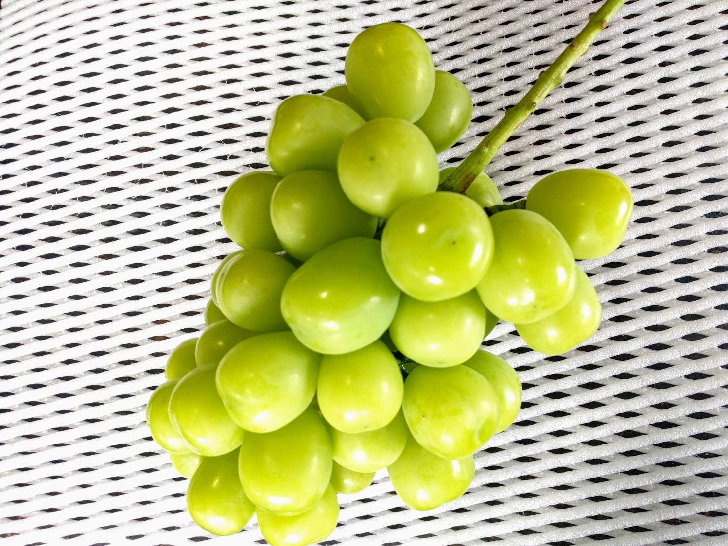 【ふるさと納税】【2026年発送★先行予約】笛吹市産 シャインマスカット【選べる容量 700g〜】 笛吹市 国産シャインマスカット 葡萄 果物 甘い デザート おやつ 山梨県 送料無料 097-004 - 画像3