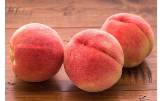 【ふるさと納税】【2026年発送★先行予約】 目利きが選ぶ！笛吹産桃 1.4kg以上（5～8玉） ふるさと納税 笛吹市 国産 人気 期間限定 旬 果物 フルーツ 山梨県 送料無料 168-101 サムネイル3