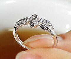 【ふるさと納税】 指輪 ジュエリー リング ファッション pt950 天然 ダイヤ 0.30ct プラチナ フチあり レディース テン SIクラス ダイヤモンド 10石 0.3カラット スイート プラチナ950 10周年 結婚記念 プレゼント ブライダル 品質保証書付 r-136 (KRP) 【M63-1410】 サムネイル3