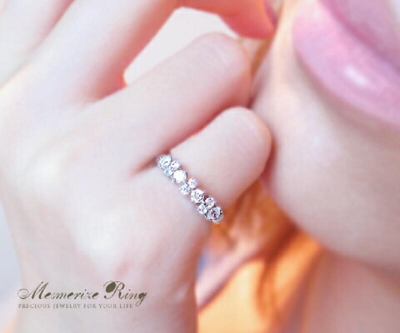 【ふるさと納税】 リング 指輪 ジュエリー レディース アクセサリー ファッション K10 ホワイト イエロー ピンク ゴールド 天然 ダイヤ 0.3ct SIクラス ダイヤモンド 10石 0.3カラット 天然石 18金 10金 YG WG PG ピンキー プレゼント 品質保証書付 r-39 (KRP) 【M-1412】 サムネイル3