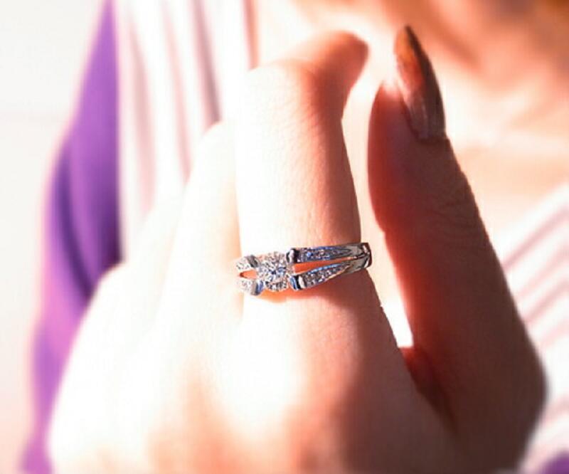 【ふるさと納税】 リング 指輪 ジュエリー レディース ファッション アクセサリー pt950 プラチナ 天然 ダイヤ 0.54ct S1クラス ダイヤモンド 0.54カラット 天然石 プラチナ950 エンゲージ 婚約 一粒 ブライダル 記念日 品質保証書付 鑑定書付 r-58 (KRP) 【P63-1410】 サムネイル3