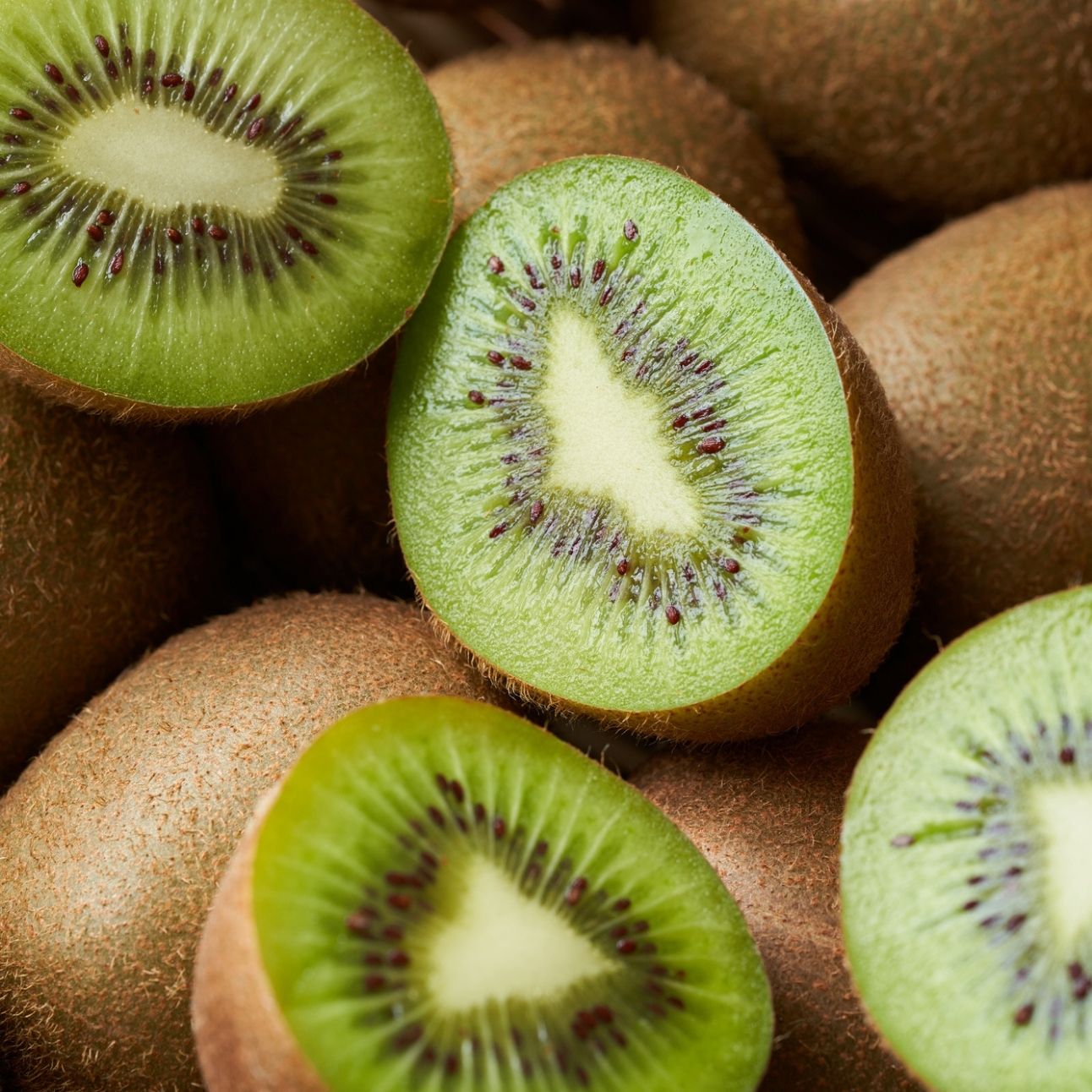 【ふるさと納税】キウイ キウイフルーツ ヘイワード 30玉 ～ 36玉 約 4kg くだもの 果物 無農薬 無肥料 栽培 梯農園 市川三郷町 市川三郷 [5839-1600] サムネイル3