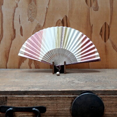 【ふるさと納税】途絶えた伝統復活「甲斐絹扇子」薄紅縞【杉山江見堂】 サムネイル2