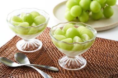 【ふるさと納税】【2026年発送分 先行予約】【訳あり】 シャインマスカット 粒にて 約1kg　シャイン マスカット フルーツ 山梨県産 果物 くだもの ぶどう ブドウ 葡萄 大粒 種なし 産地直送 富士川町 家庭用 規格外 斎庵 サムネイル2