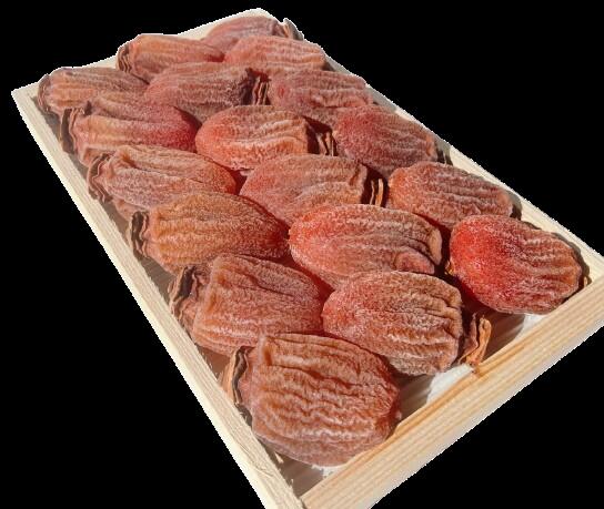 【ふるさと納税】【山梨県産】大和百目柿 ころ柿 (Lサイズ)　木箱 12～18個　 枯露柿 干し柿 ほし柿 ドライフルーツ 山梨 甲州 大和 百目柿 富士川町 サムネイル3