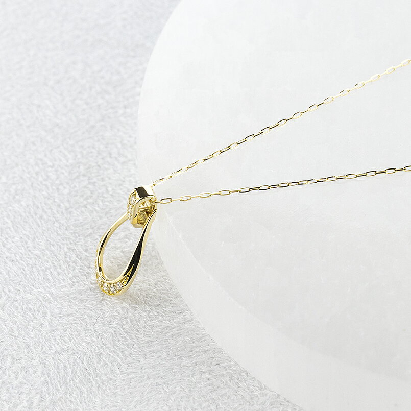【ふるさと納税】 18金 ネックレス 馬蹄 ダイヤモンド 0.10ct ペンダントトップ レディース ホースシュー K18 ゴールド チェーン付き スライド式 45cm 午年 干支 ジュエリー シンプル 250122tp200yn 山梨県 昭和町 アクセサリー プレゼント 贈り物 記念日 誕生日 SWAA245 サムネイル3