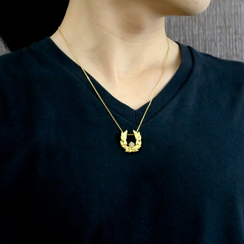 【ふるさと納税】 24金 ペンダントトップ 馬蹄 ダイヤモンド 純金 ネックレス ダイヤ 0.5ctUP k24 24k ゴールド ホースシュー 月桂樹 人気 ジュエリー 山梨県 昭和町 送料無料 管理番号210909105nm SWAA010 サムネイル3