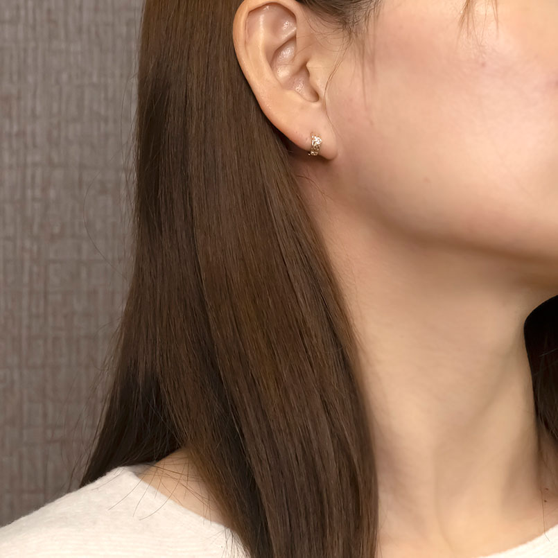 【ふるさと納税】 ピアリング 正規品 18金 プラチナ イヤリング メンズ ダイヤモンド 片耳 フープ 小さめ ゴールド ダイヤ 0.10ct イヤカフ K18 イエローゴールドk18 pt900 241125pir401dpy 山梨県 昭和町 ジュエリー アクセサリー プレゼント 記念日 誕生日 SWAA222 サムネイル3