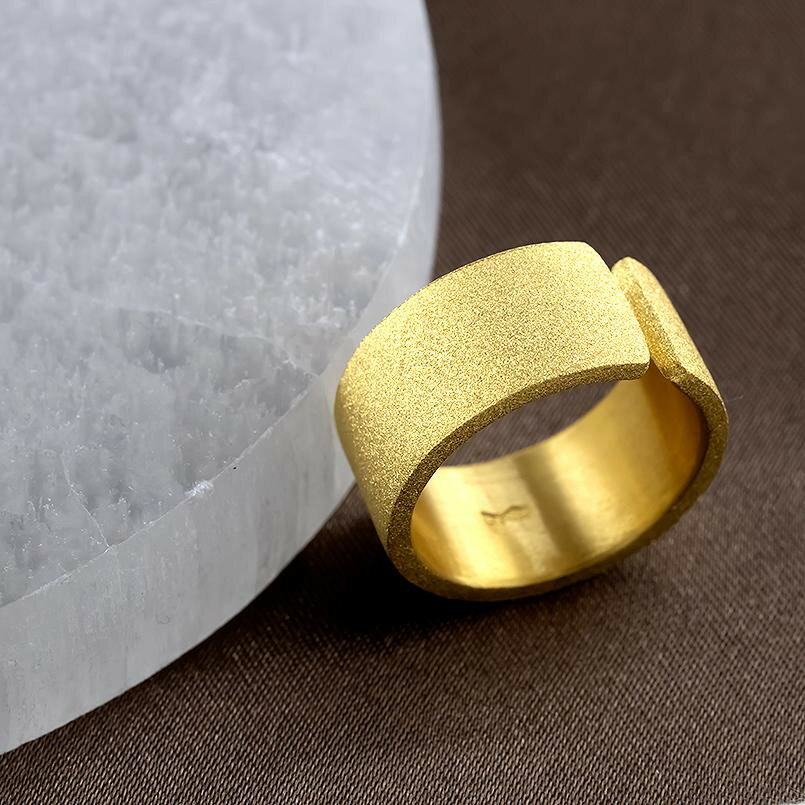 【ふるさと納税】 24金 リング 純金 鍛造 造幣局検定刻印付 メンズ 10ミリ幅 金 ゴールド 24k 指輪 ダイヤモンドダスト k24 地金 幅広 フリーサイズ　231107100k24m SWAA164 サムネイル3