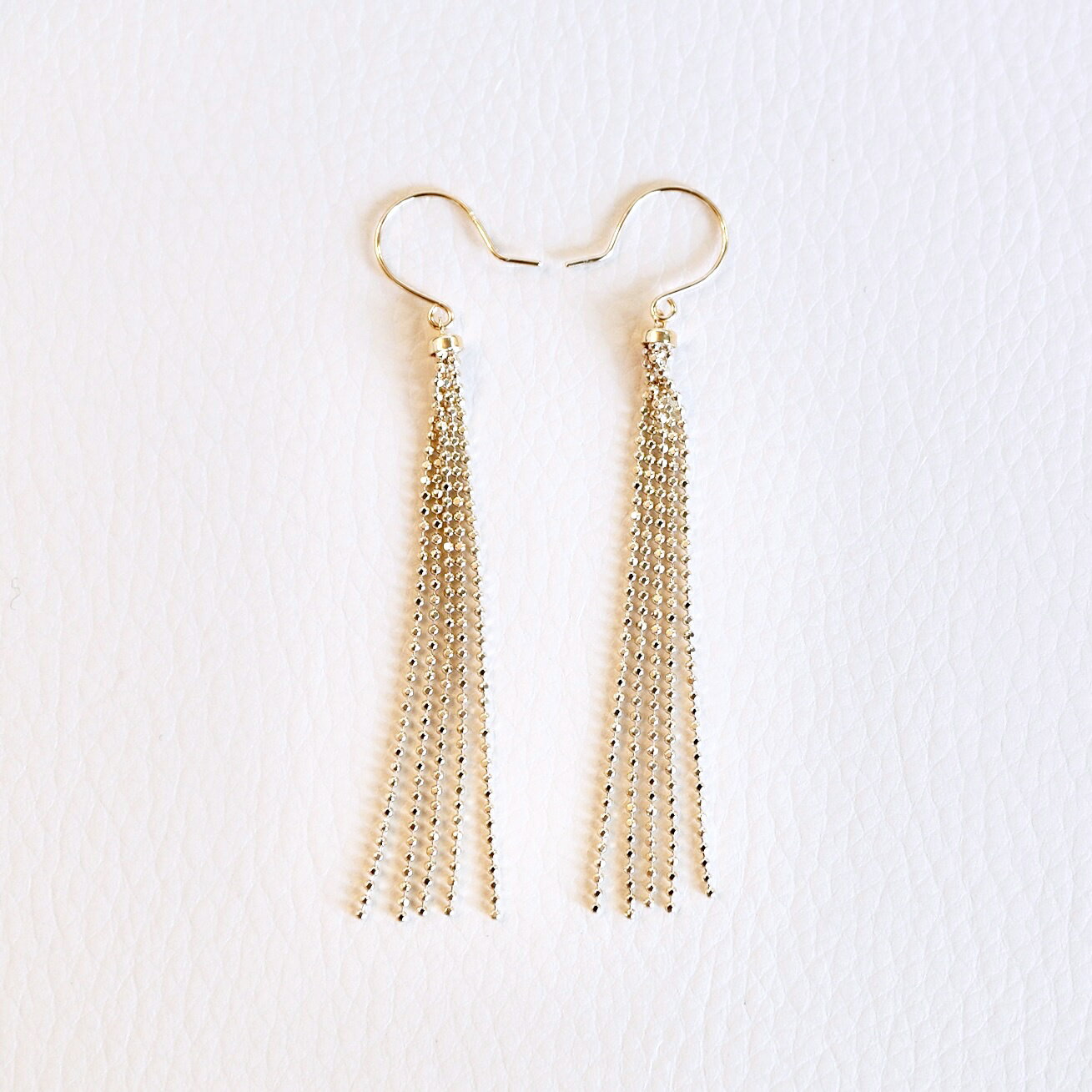 【ふるさと納税】 ふるさと納税 K18 YG イエローゴールド 地金 揺れる カットボールチェーン ピアス 保証書付 ジュエリーケース付 アクセサリー プレゼント 記念日 人気 おすすめ 山梨県 昭和町 K18 YG イエローゴールド 地金 揺れる ピアス 保証書付 NO-1963 SWAD034 サムネイル3