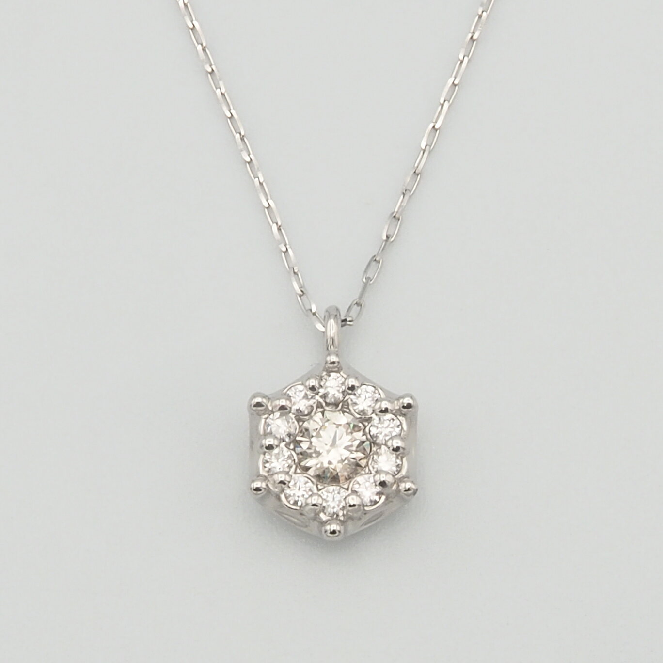 【ふるさと納税】 PT900/PT850 0.16ct H&Cダイヤモンド ペンダントネックレス HH-019755 ふるさと納税 ネックレス ペンダント ジュエリー 昭和町 山梨県 送料無料 SWBT017 サムネイル2