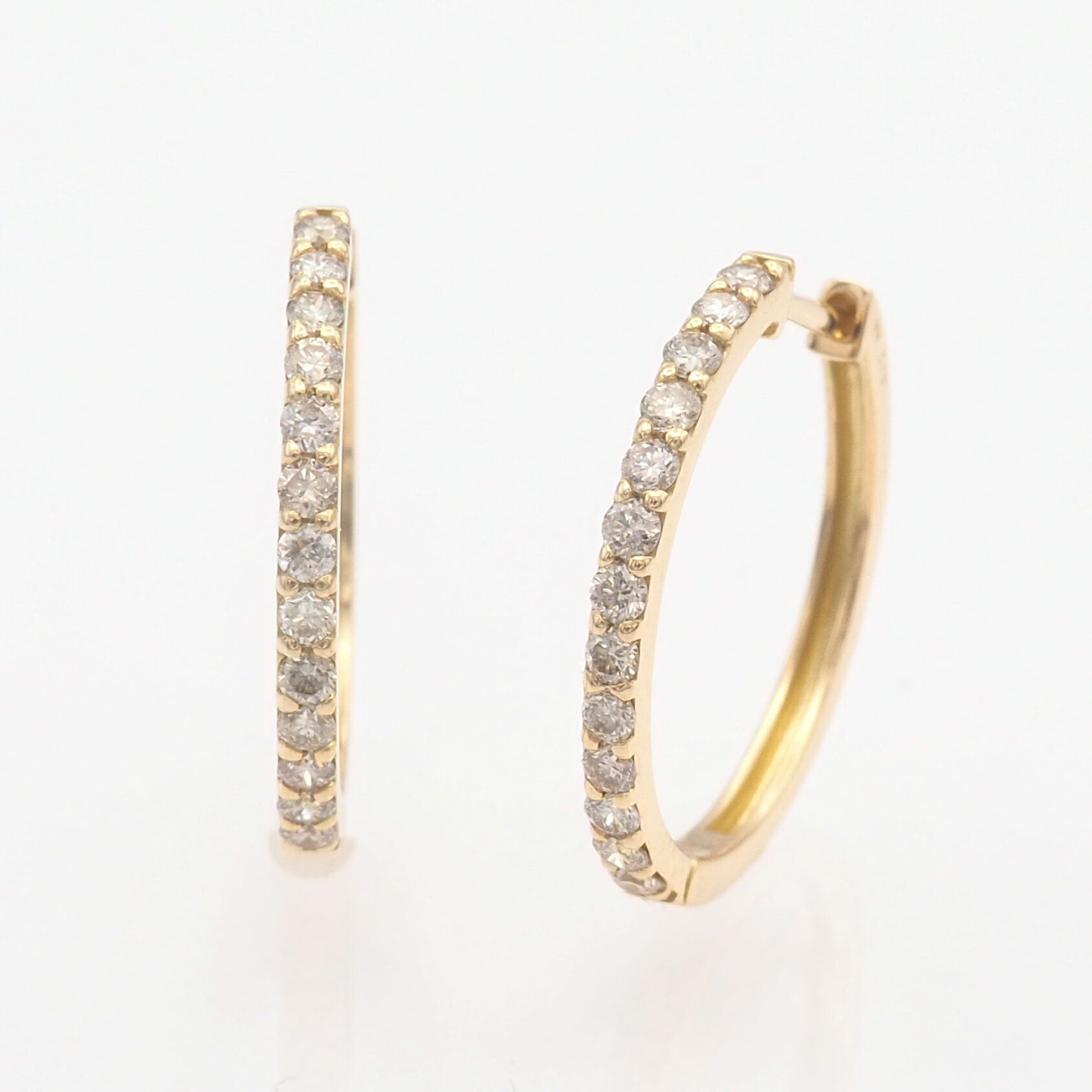 【ふるさと納税】0.30ct ダイヤモンド フープピアス 選べるカラー ふるさと納税 ネックレス ペンダント ジュエリー 昭和町 山梨県 送料無料 SWBT023 サムネイル2