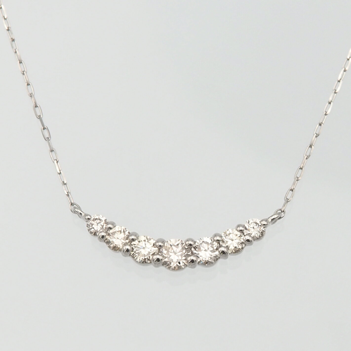 【ふるさと納税】0.30ct ダイヤモンド アーチペンダントネックレス 選べるカラー ふるさと納税 ネックレス ペンダント ジュエリー 昭和町 山梨県 送料無料 SWBT003 サムネイル3