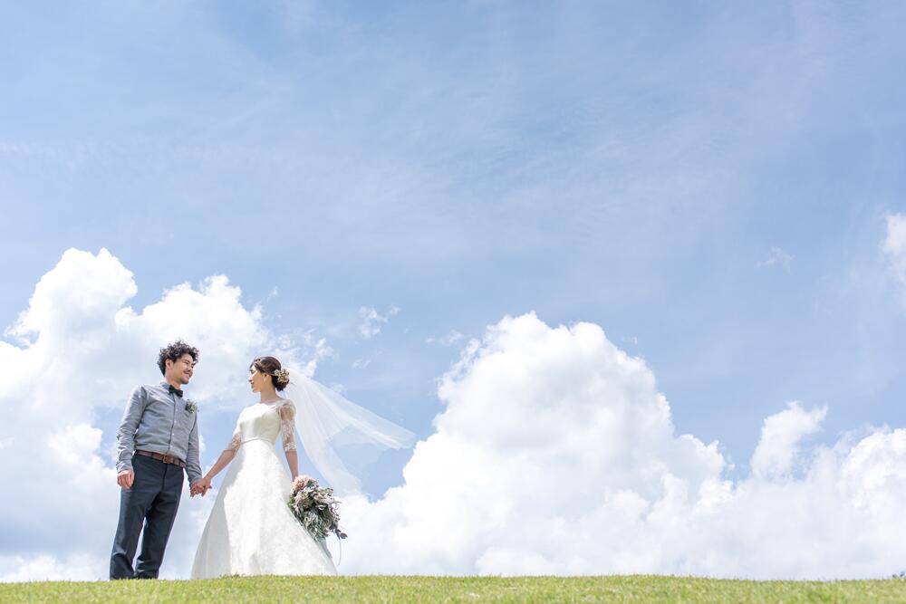 【ふるさと納税】 ロケーションフォト 和装 洋装 記念写真 家族写真 記念日 プレゼント 富士山 衣裳 結婚 還暦 お祝い 入学 卒業 ヘアメイク 着付け 送料無料 山梨県 忍野村 - 画像3