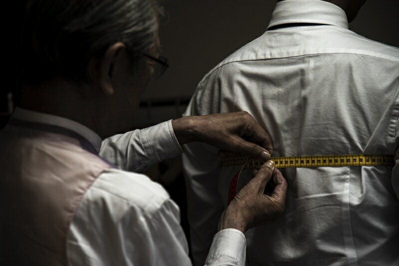 【ふるさと納税】THE LOA お仕立て補助券(600,000円分) NSAO007 山梨県 鳴沢村 ビスポークスーツ オーダースーツ お仕立て券 オーダーコート 採寸サービス 鳴沢村テーラー 職人仕立て 高級スーツ ビスポークテーラー オーダージャケット オーダーパンツ 仕立てギフト券 - 画像3