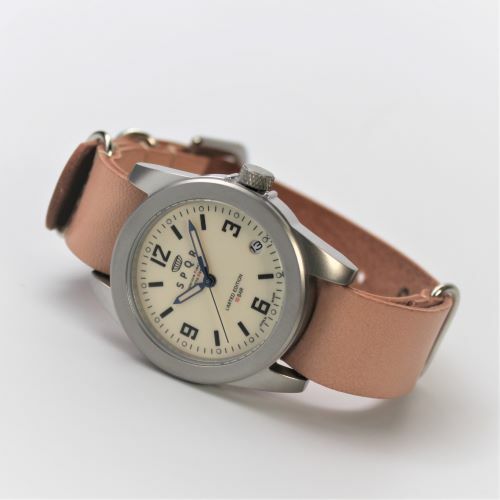 ＜腕時計 クオーツ式＞SPQR masterpiece レギュラー文字盤【NATOタイプ栃木レザーTASHバンド】 | 腕時計 時計 ブランド SPQR スポール メンズ レディース 男女兼用 ギフト プレゼント 贈り物 アイボリー ブラック 黒 バンド4種