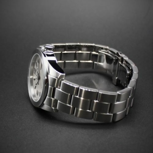 【ふるさと納税】＜腕時計 クオーツ式＞SPQR masterpiece dd【ステンレス無垢バンド】 | 腕時計 時計 ブランド SPQR スポール メンズ レディース 男女兼用 ギフト プレゼント 贈り物 アイボリー グレイ ブラック 黒 ステンレス サムネイル3