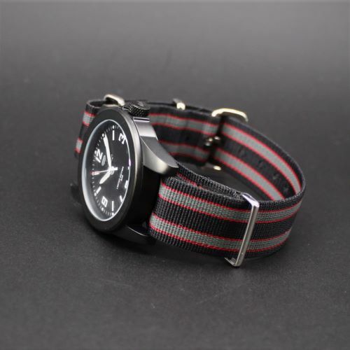 【ふるさと納税】＜腕時計 クオーツ式＞SPQR masterpiece ブラックケース【NATOスタンダードバンド】 | 腕時計 時計 ブランド SPQR スポール メンズ レディース 男女兼用 ギフト プレゼント 贈り物 ピンク ブラック 黒 サムネイル2