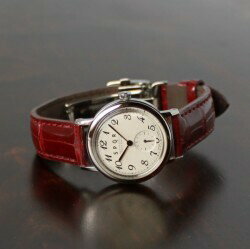 【ふるさと納税】＜腕時計 クオーツ式＞THE SPQR LQ（クロコダイルバンド） | 腕時計 時計 ブランド SPQR スポール レディース ギフト プレゼント 贈り物 アイボリー ブラック 黒 クロコダイル ワインレッド ディープネイビー サムネイル3