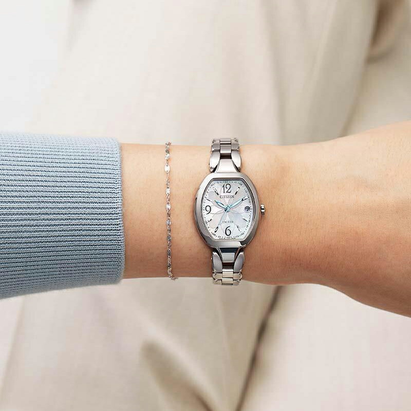 【ふるさと納税】 シチズン 腕時計 レディース エクシード ES9480-56W ソーラー電波時計 | 長野県 飯田市 AH51 サムネイル2