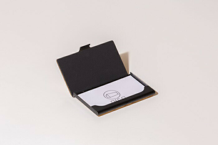 【ふるさと納税】arca 名刺ケース 全6種 ( クリ ウォールナット パープルハート ウェンジ スモークメープル カリン ) ／ 木製 名刺入れ メンズ レディース 名刺ケース 天然木 名刺 プレゼント ギフト ビジネス 就職 内定 社会人 新卒 収納 信州 長野県 諏訪 諏訪市 【85-01】 サムネイル3