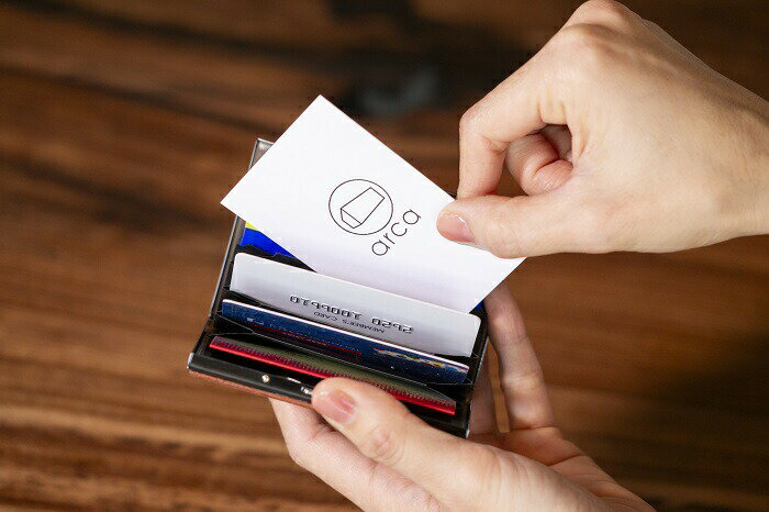 【ふるさと納税】arca カードケース 全6種 ( クリ ウォールナット パープルハート ウェンジ スモークメープル カリン ) ／ 木製 カード入れ メンズ レディース 天然木 名刺 プレゼント ビジネス 就職 内定 社会人 新卒 収納 おすすめ 信州 長野県 諏訪 諏訪市 【85-02】 サムネイル3