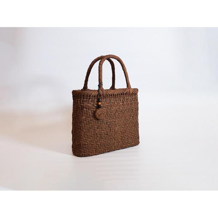 【ふるさと納税】純国産 山葡萄かご　商品番号No.1 | 天然素材 かご バッグ 山葡萄籠 | 天然素材 かご バッグ 山葡萄籠 サムネイル2