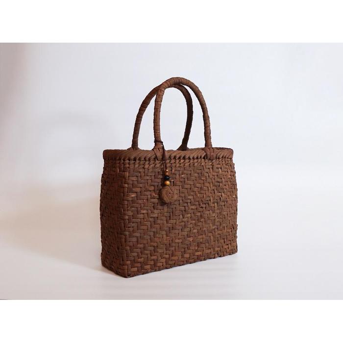 【ふるさと納税】純国産 山葡萄かご　商品番号No.4| 天然素材 かご バッグ 山葡萄籠 | 雑貨 山葡萄かご 天然素材 手編み 工芸品 国産素材 人気作家 人気 おすすめ かごバッグ 高級 送料無料 長野県 大町市 サムネイル2